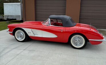 Chevrolet-Corvette-1958-Convertible-6