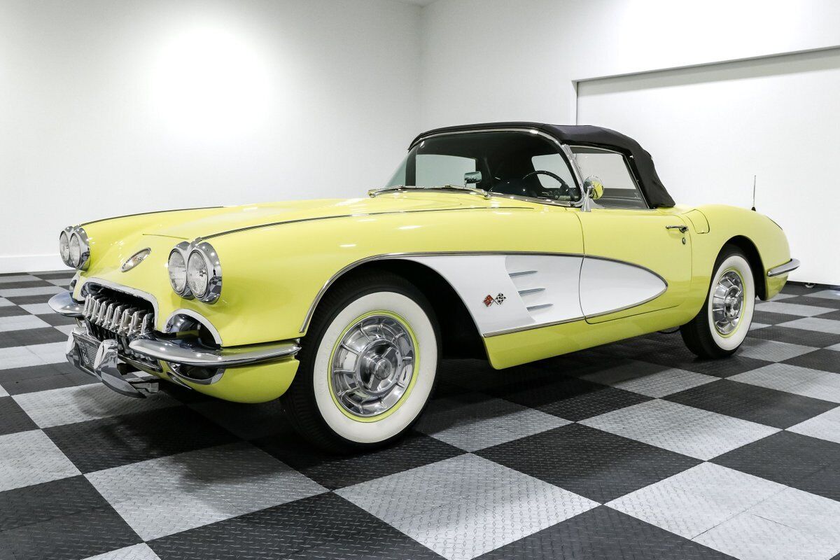 Chevrolet-Corvette-1958-Convertible-7
