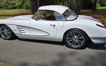 Chevrolet-Corvette-1958-Convertible-7