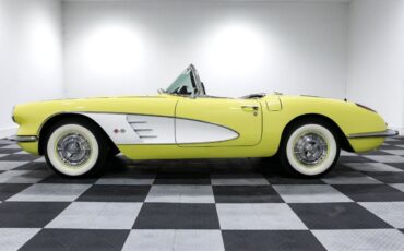 Chevrolet-Corvette-1958-Convertible-8