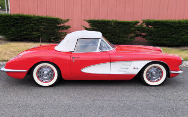 Chevrolet-Corvette-1959-Convertible-1