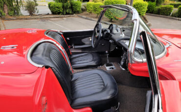 Chevrolet-Corvette-1959-Convertible-17