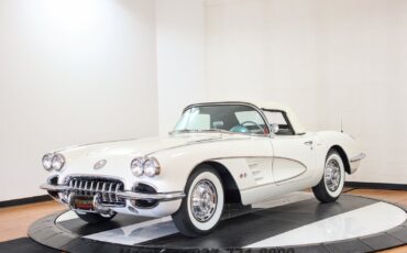 Chevrolet-Corvette-1959-Convertible-9