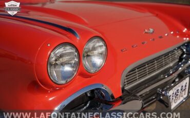 Chevrolet-Corvette-1961-34