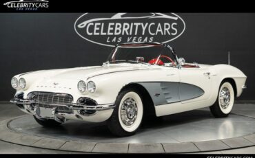 Chevrolet-Corvette-1961-Convertible