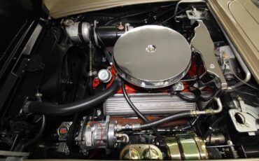 Chevrolet-Corvette-1961-Restomod-36