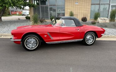 Chevrolet-Corvette-1962-24
