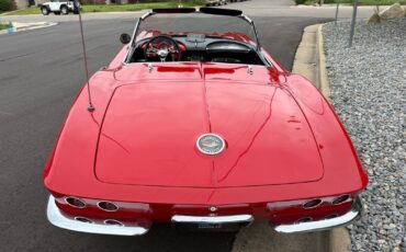 Chevrolet-Corvette-1962-32