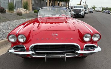 Chevrolet-Corvette-1962-36