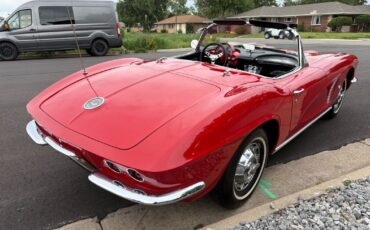 Chevrolet-Corvette-1962-4