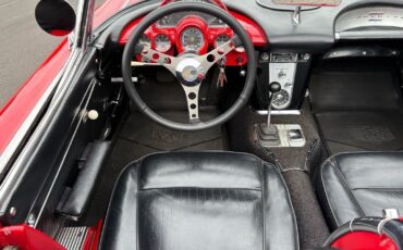 Chevrolet-Corvette-1962-8