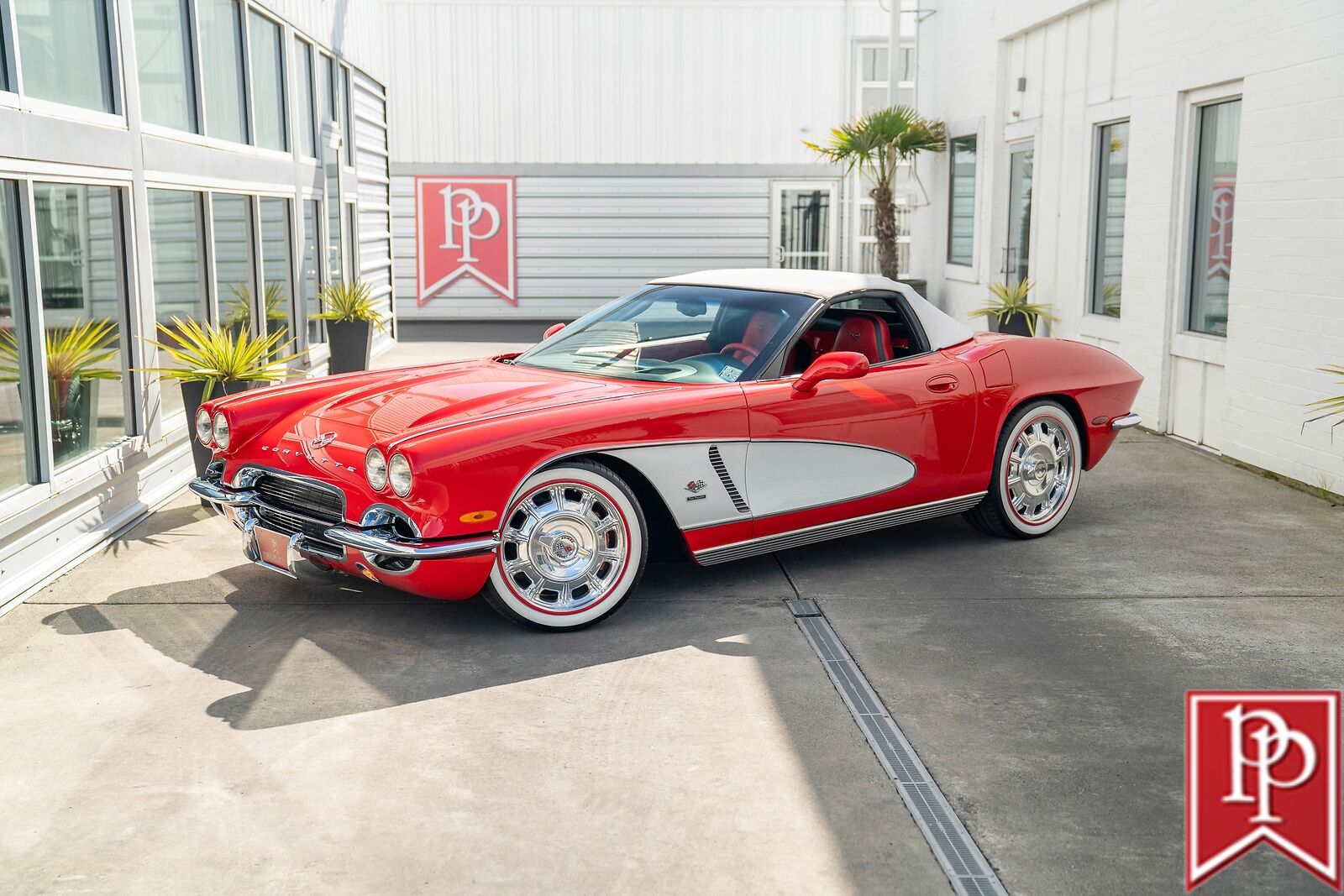Chevrolet-Corvette-1962-Convertible-10