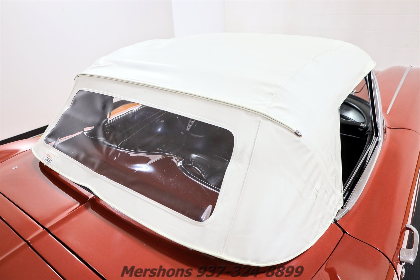 Chevrolet-Corvette-1962-Convertible-11