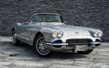 Chevrolet-Corvette-1962-Convertible-11