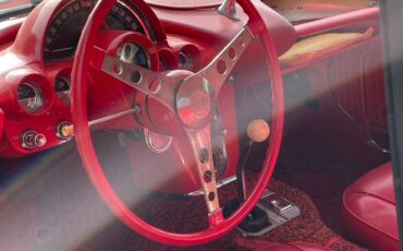 Chevrolet-Corvette-1962-Convertible-12