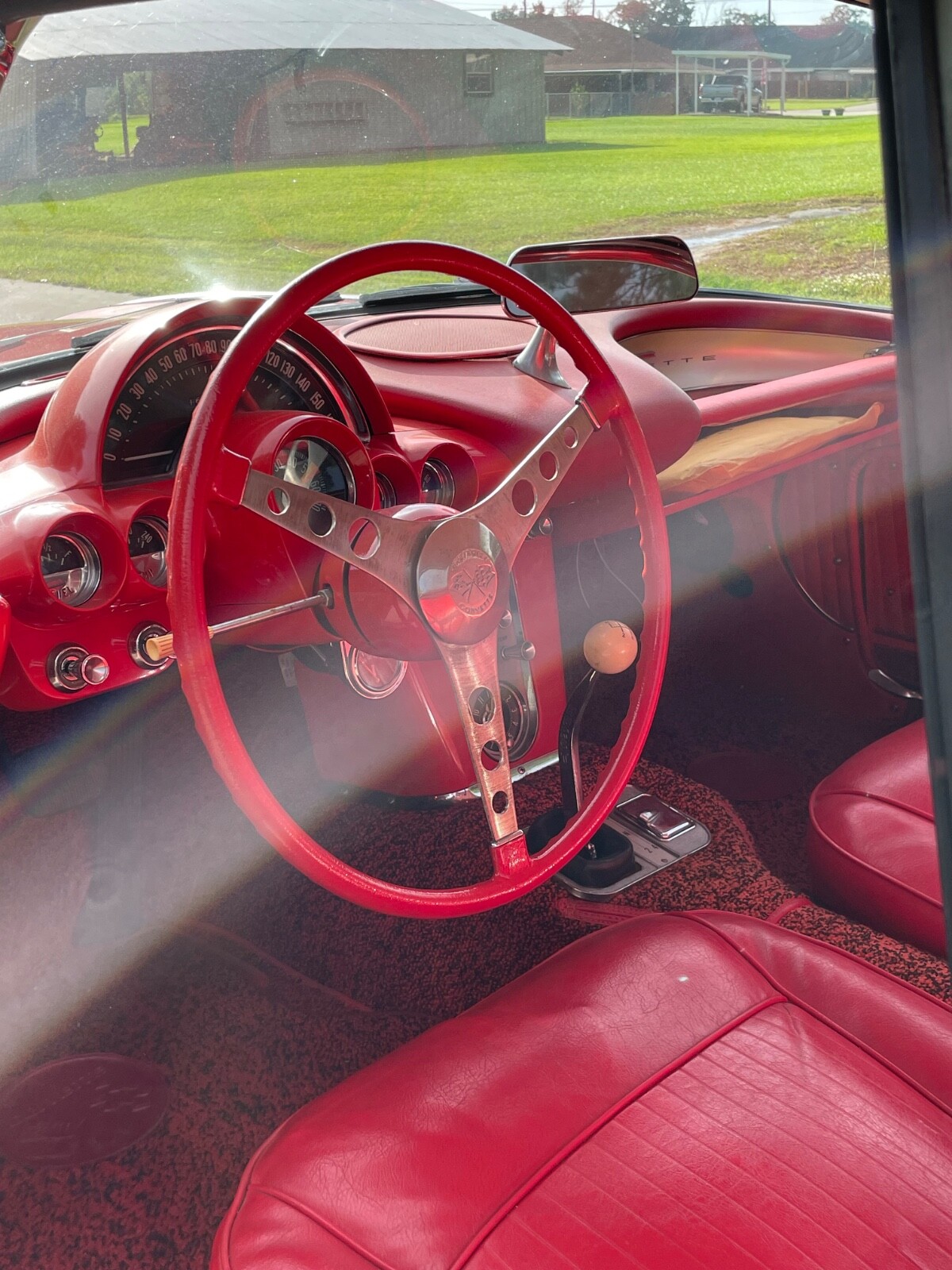Chevrolet-Corvette-1962-Convertible-12