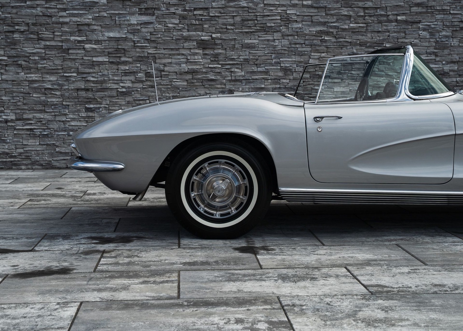 Chevrolet-Corvette-1962-Convertible-13