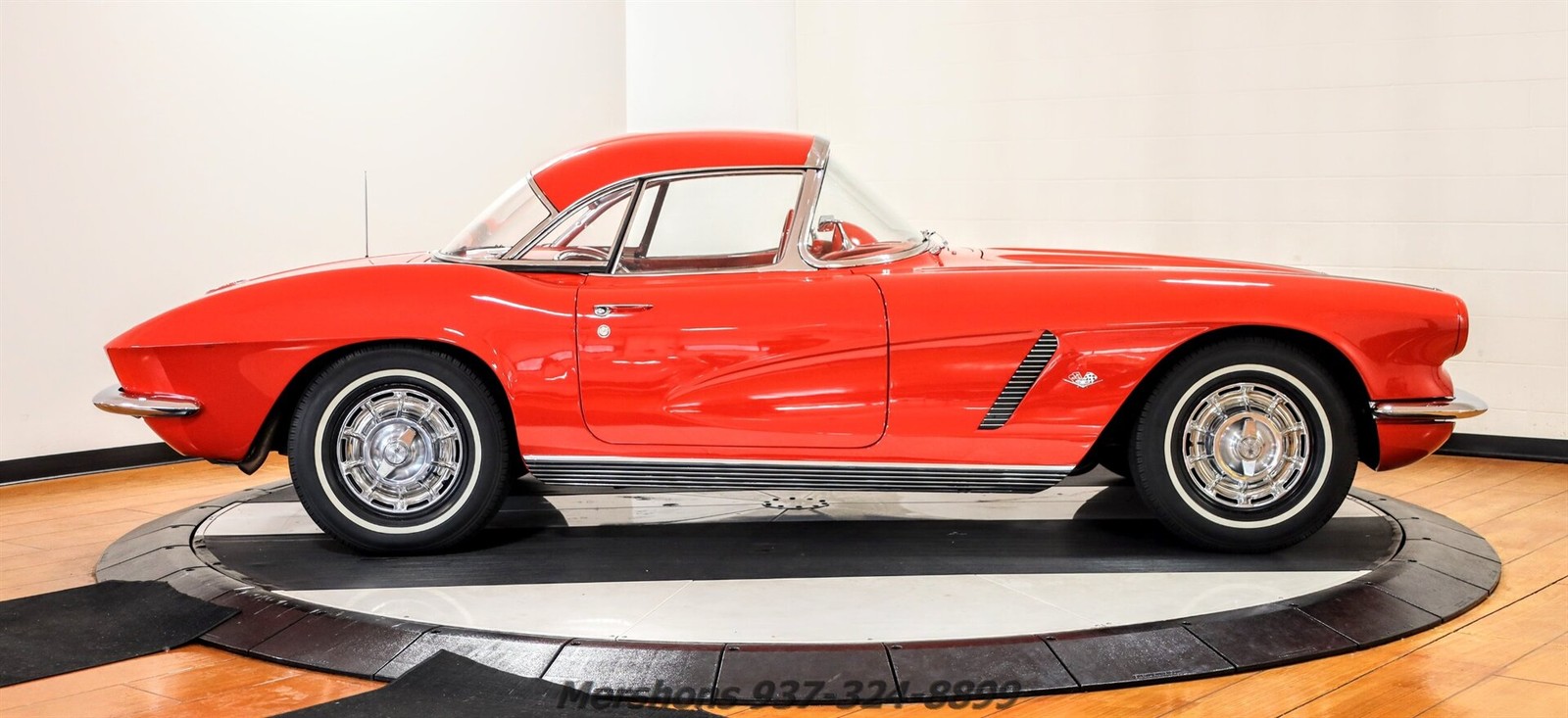 Chevrolet-Corvette-1962-Convertible-13