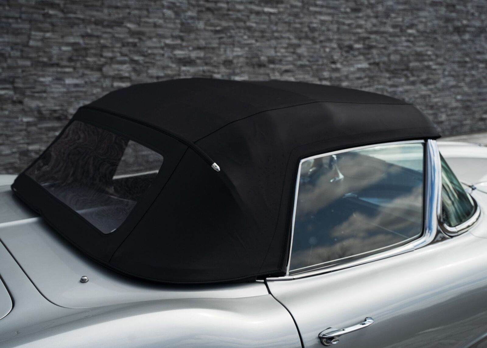 Chevrolet-Corvette-1962-Convertible-18