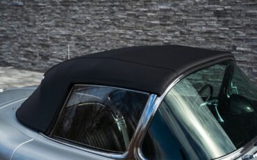 Chevrolet-Corvette-1962-Convertible-19