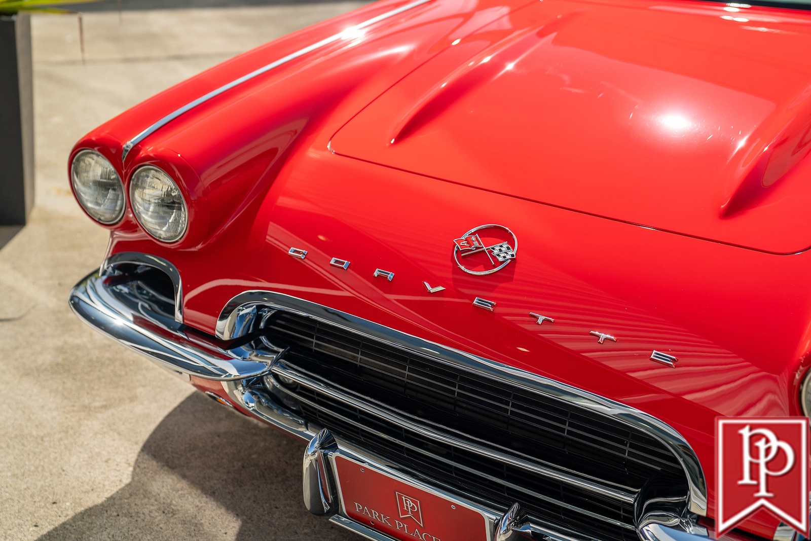 Chevrolet-Corvette-1962-Convertible-2