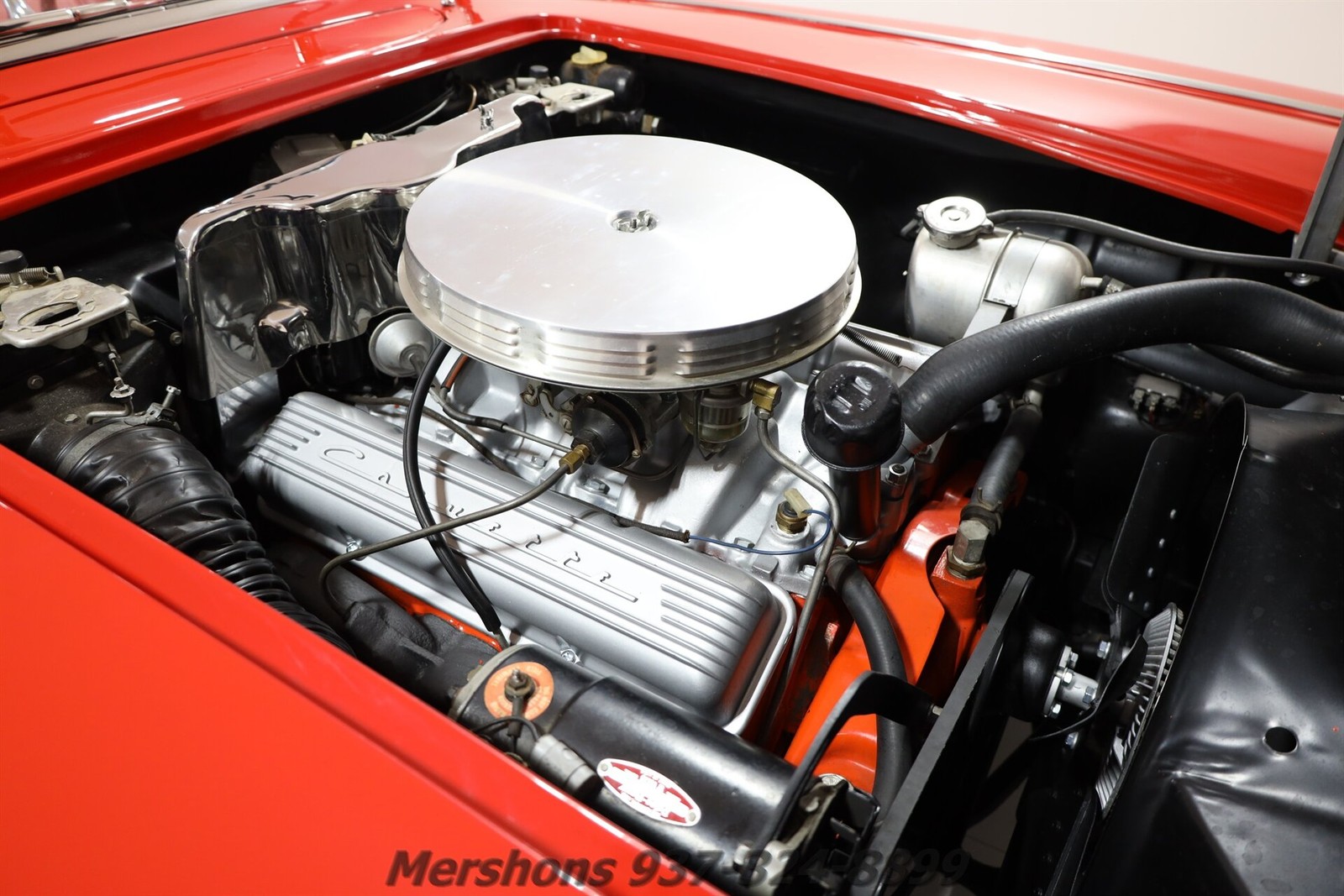 Chevrolet-Corvette-1962-Convertible-21