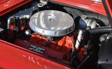 Chevrolet-Corvette-1962-Convertible-21