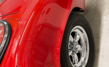Chevrolet-Corvette-1962-Convertible-32