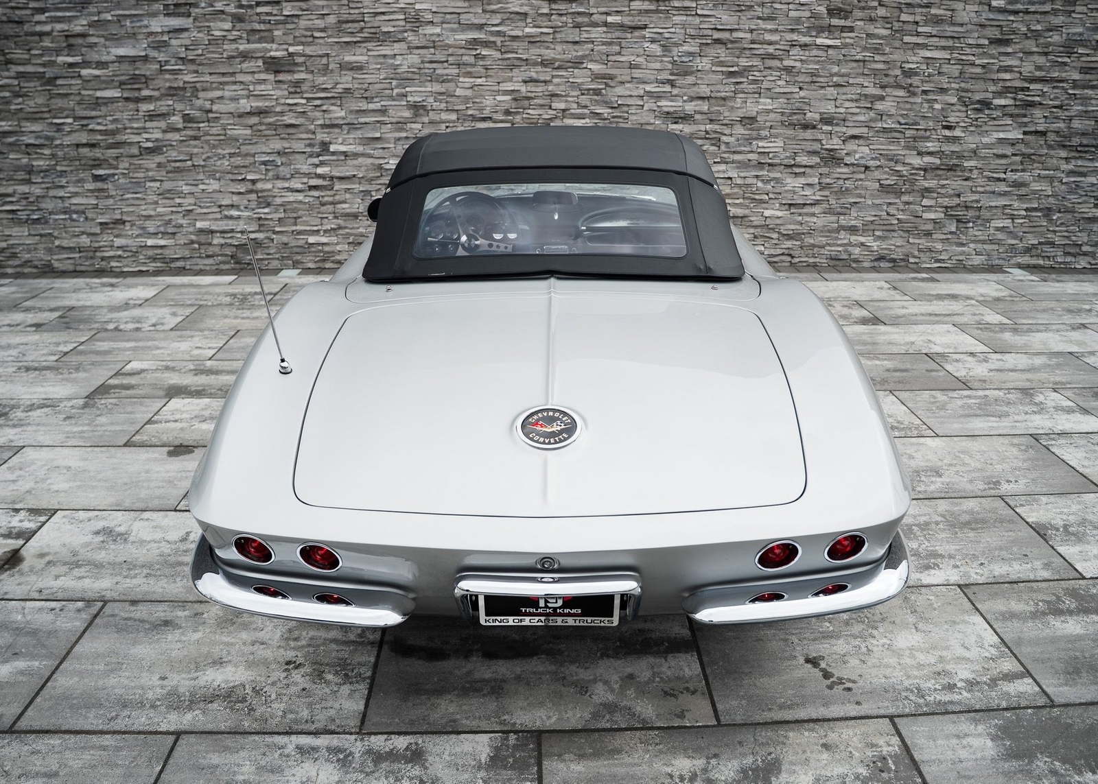 Chevrolet-Corvette-1962-Convertible-33