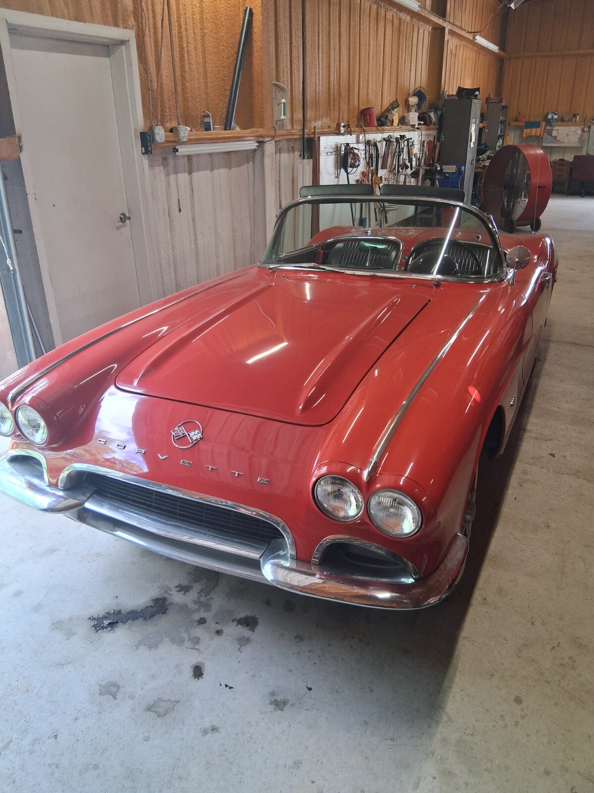 Chevrolet-Corvette-1962-Convertible-36