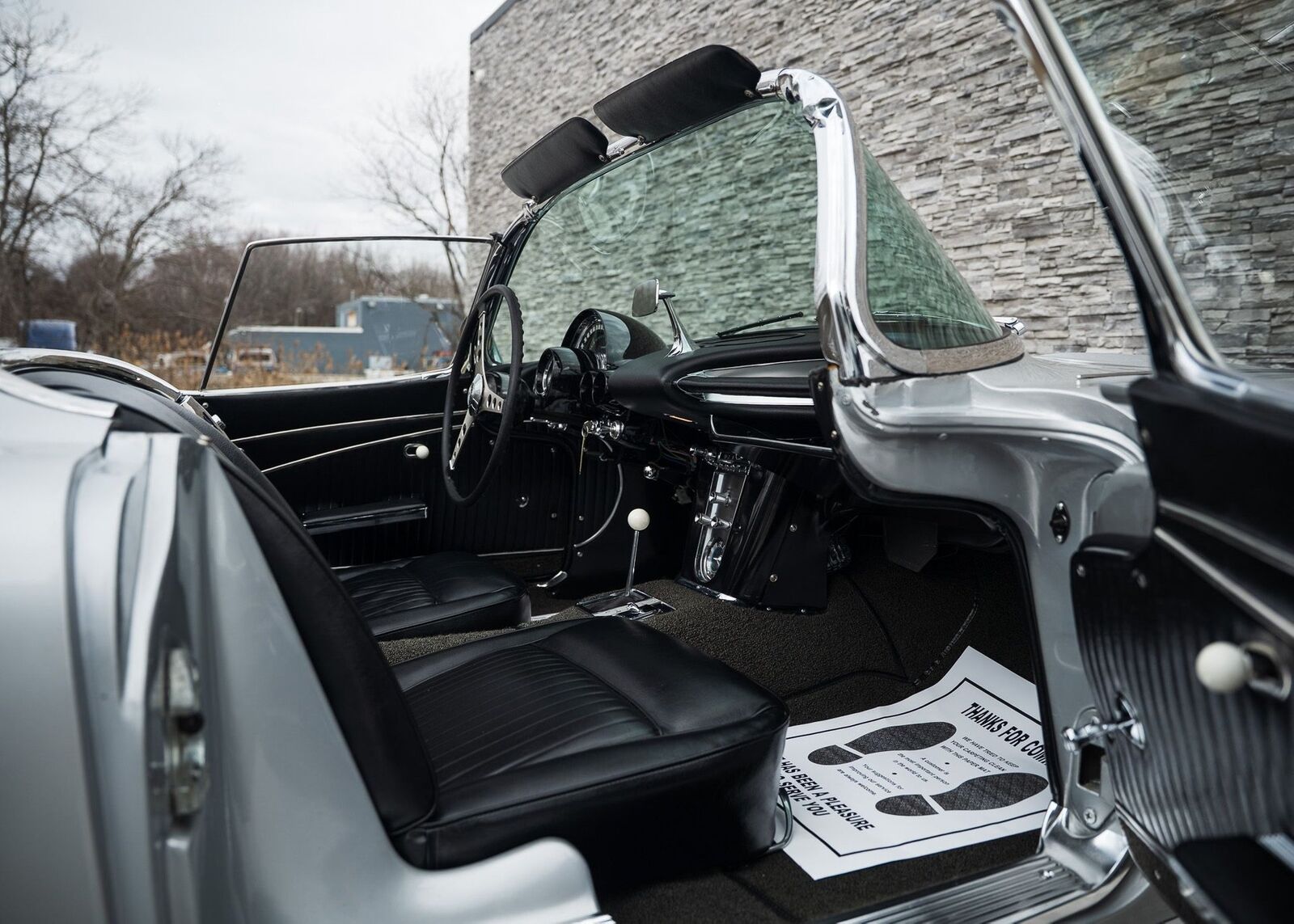 Chevrolet-Corvette-1962-Convertible-37