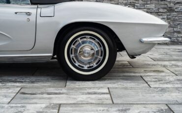 Chevrolet-Corvette-1962-Convertible-5