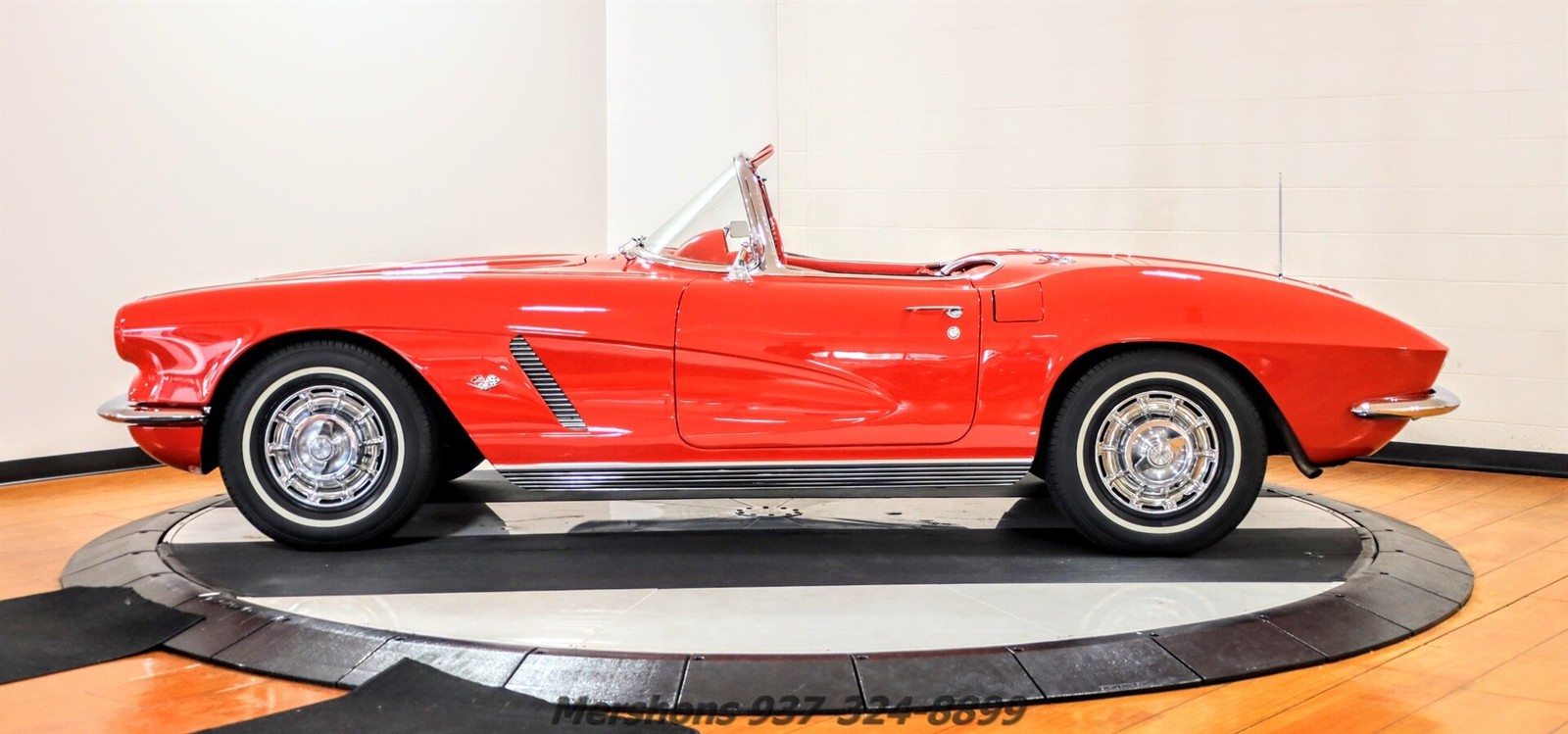 Chevrolet-Corvette-1962-Convertible-6