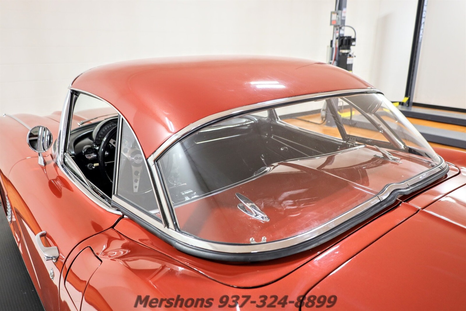 Chevrolet-Corvette-1962-Convertible-8