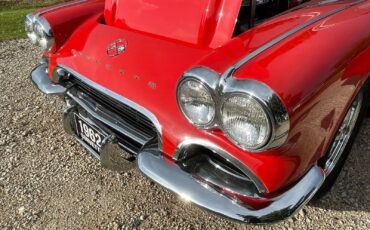 Chevrolet-Corvette-1962-Convertible-8