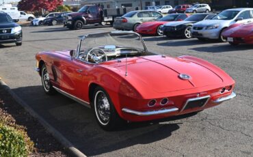 Chevrolet-Corvette-1962-Convertible-8