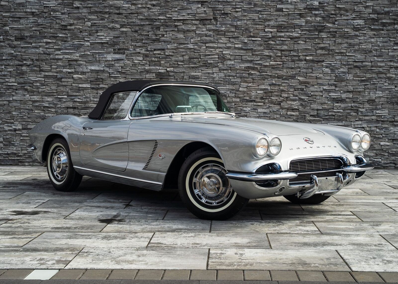 Chevrolet-Corvette-1962-Convertible-9