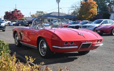 Chevrolet-Corvette-1962-Convertible-9