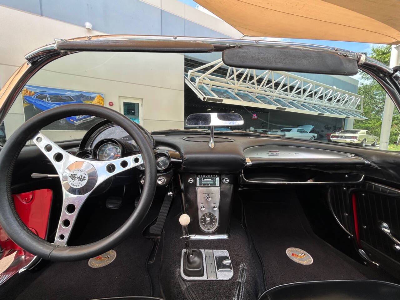 Chevrolet-Corvette-1962-Hatchback-30