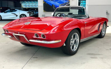 Chevrolet-Corvette-1962-Hatchback-4