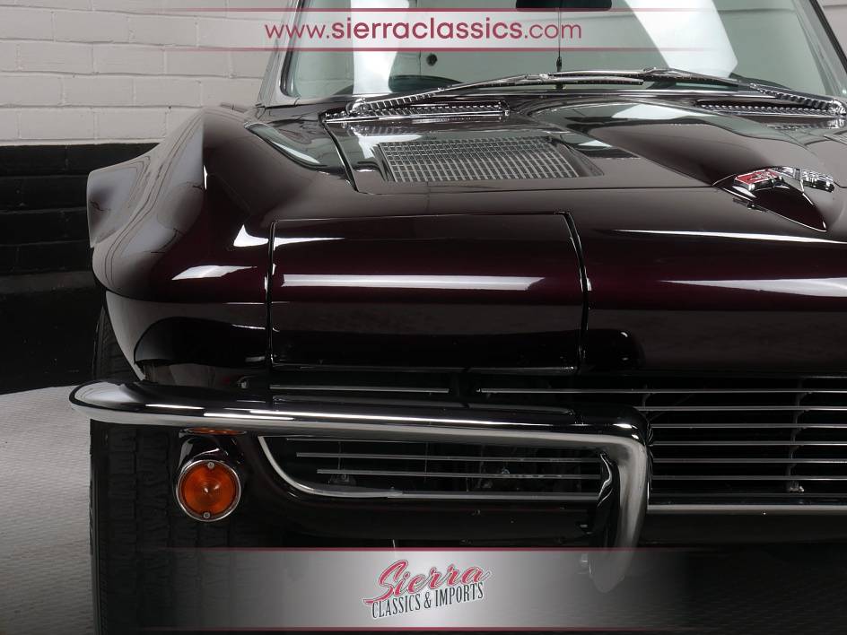 Chevrolet-Corvette-1963-3