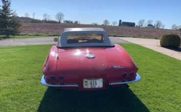 Chevrolet-Corvette-1963-4