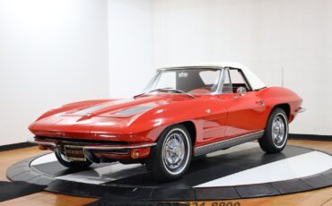 Chevrolet-Corvette-1963-Convertible-11