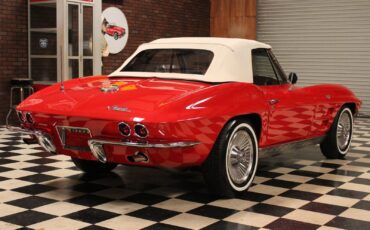 Chevrolet-Corvette-1963-Convertible-12