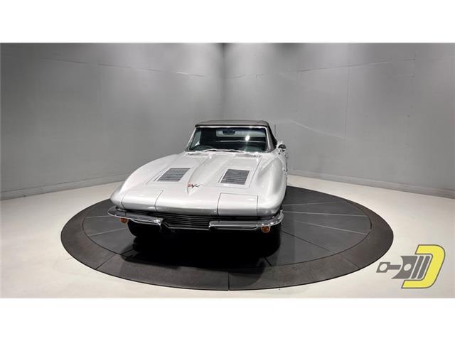 Chevrolet-Corvette-1963-Convertible-14