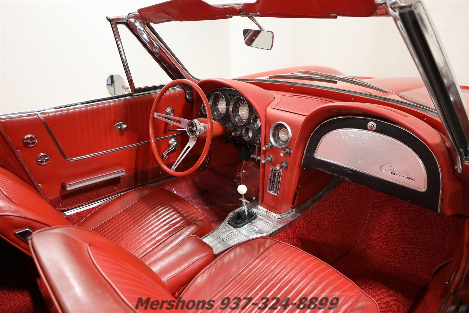 Chevrolet-Corvette-1963-Convertible-15