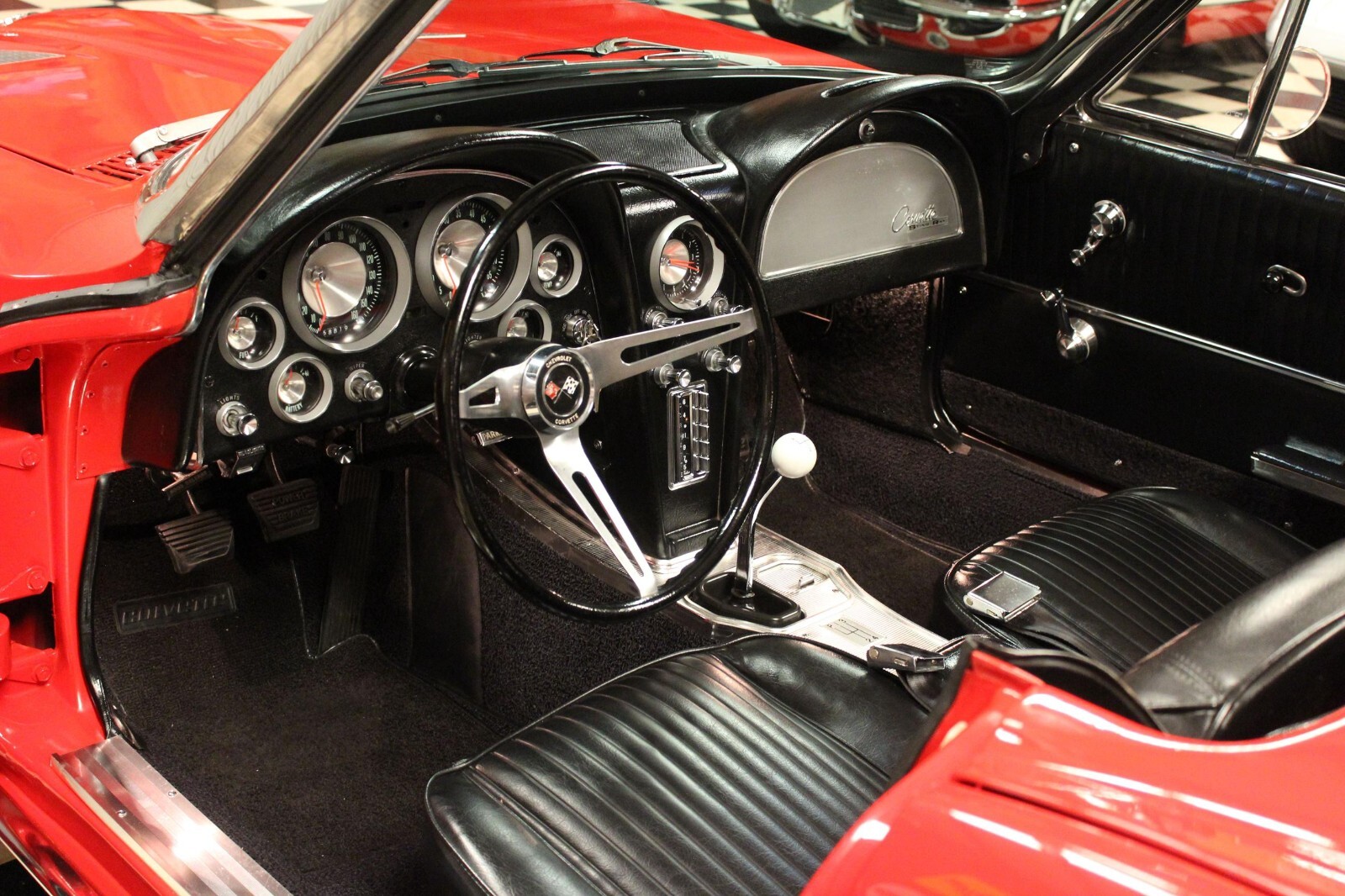 Chevrolet-Corvette-1963-Convertible-17