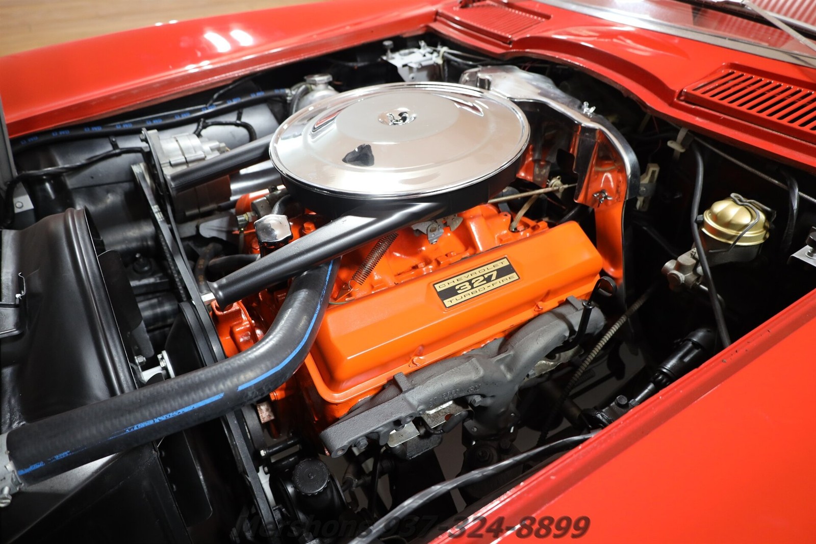 Chevrolet-Corvette-1963-Convertible-2