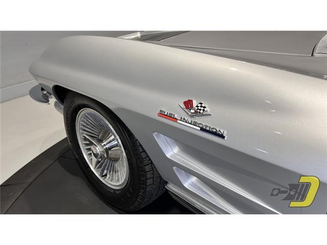Chevrolet-Corvette-1963-Convertible-20
