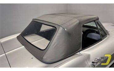 Chevrolet-Corvette-1963-Convertible-21